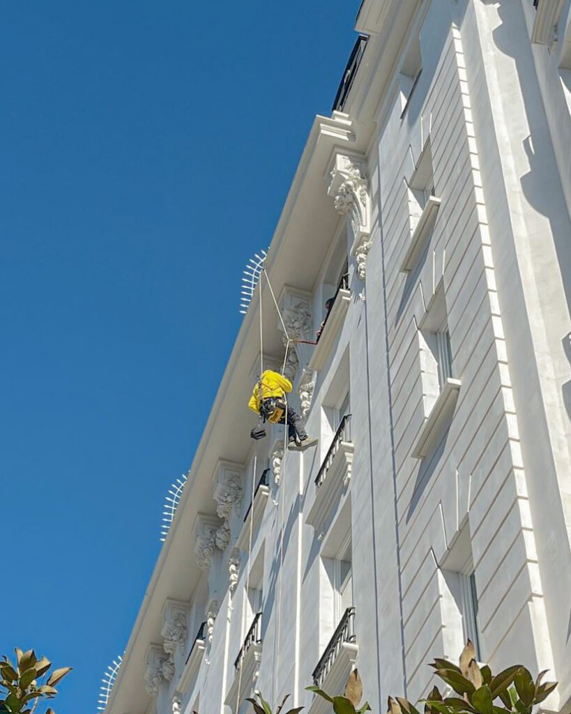 HOTEL RITZ p1 67